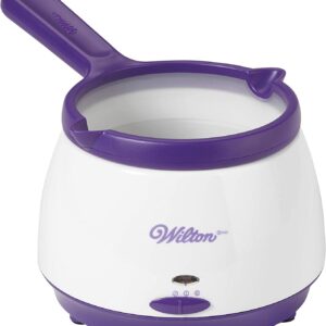 Wilton Candy Melts Pot, 2.5 Cups